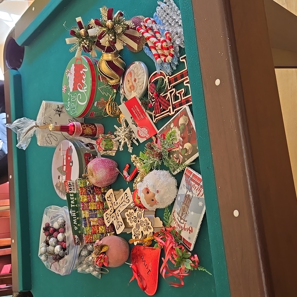 Christmas ornament lot